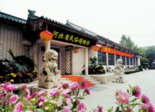 河北省民俗博物馆的玉器佳作 清代白玉镇纸
